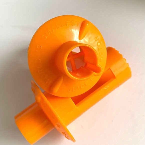 2 Worlds Smallest Juice Extractor Plastic Kitchen Tool Orange Gadget set - Picture 5 of 5